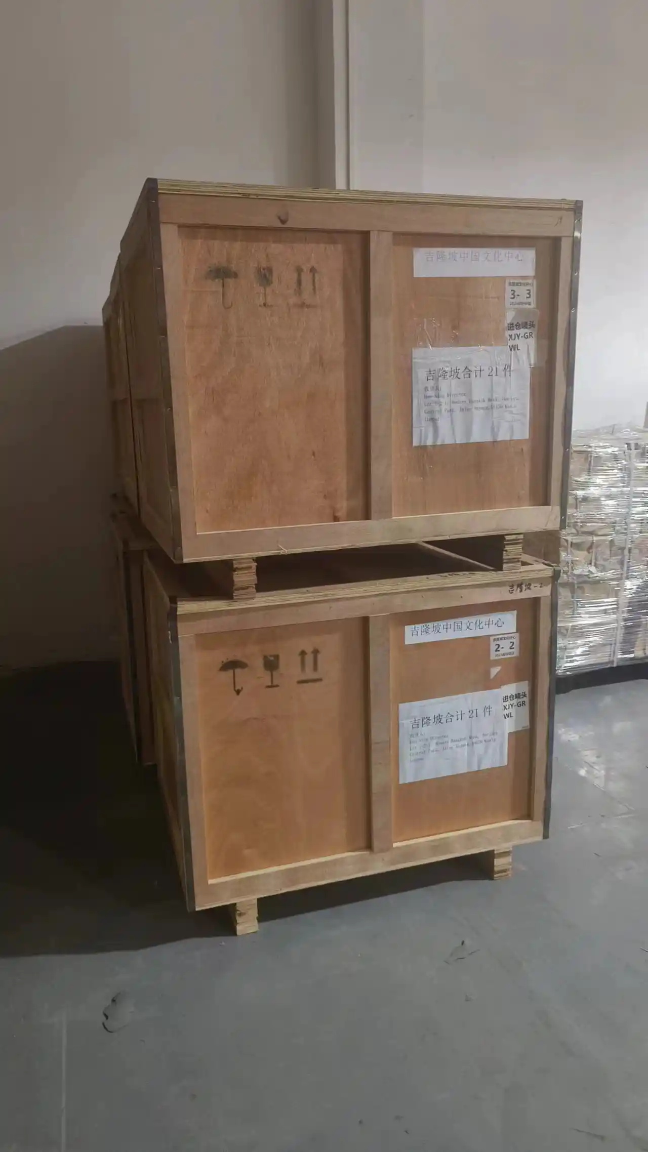 Custom Wood Crating Service
