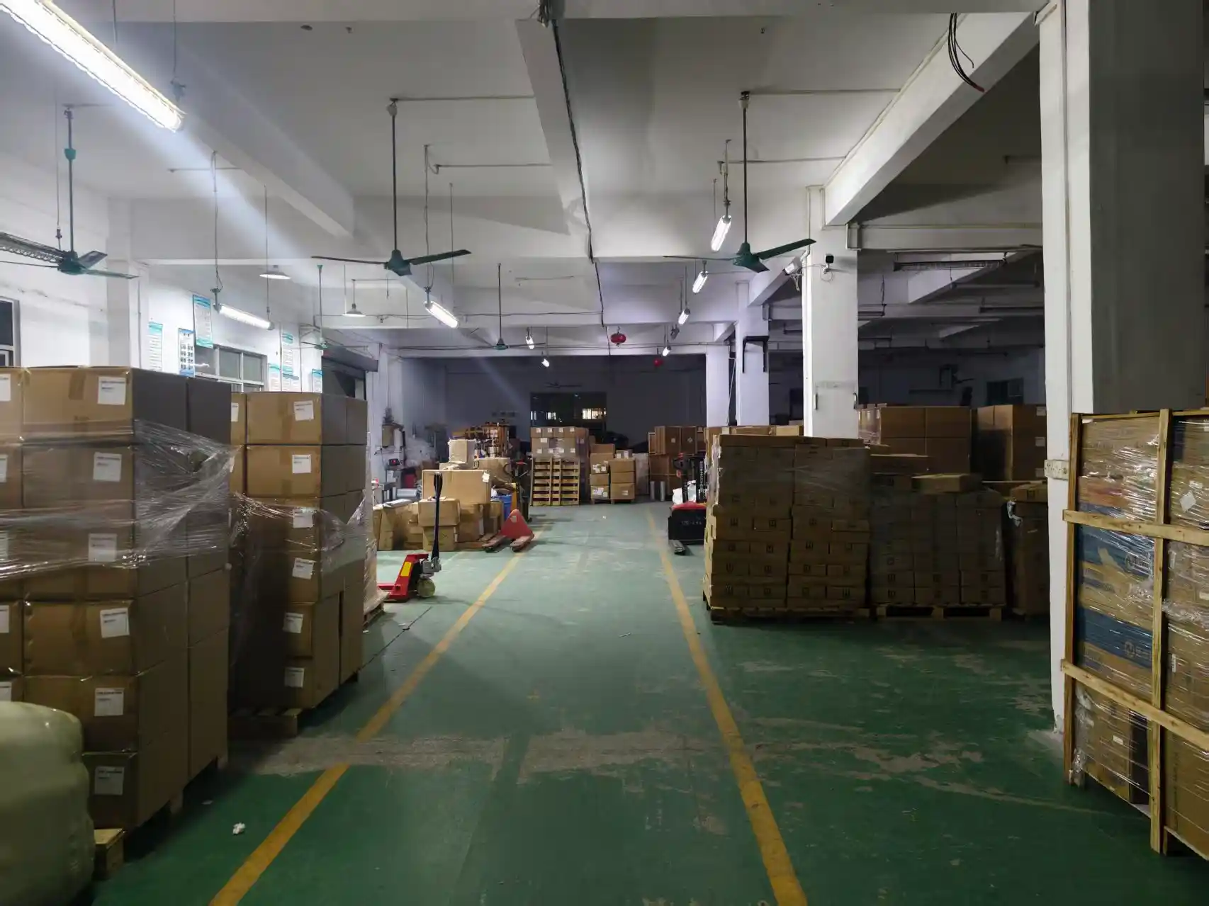 Can furniture from Foshan be shipped directly to Europe?-sea shipping1